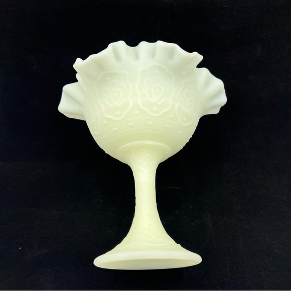 Fenton Uranium Satin Custard Glass Persian Medallion Compote Ruffled 1970s GLOWS - Picture 8 of 11